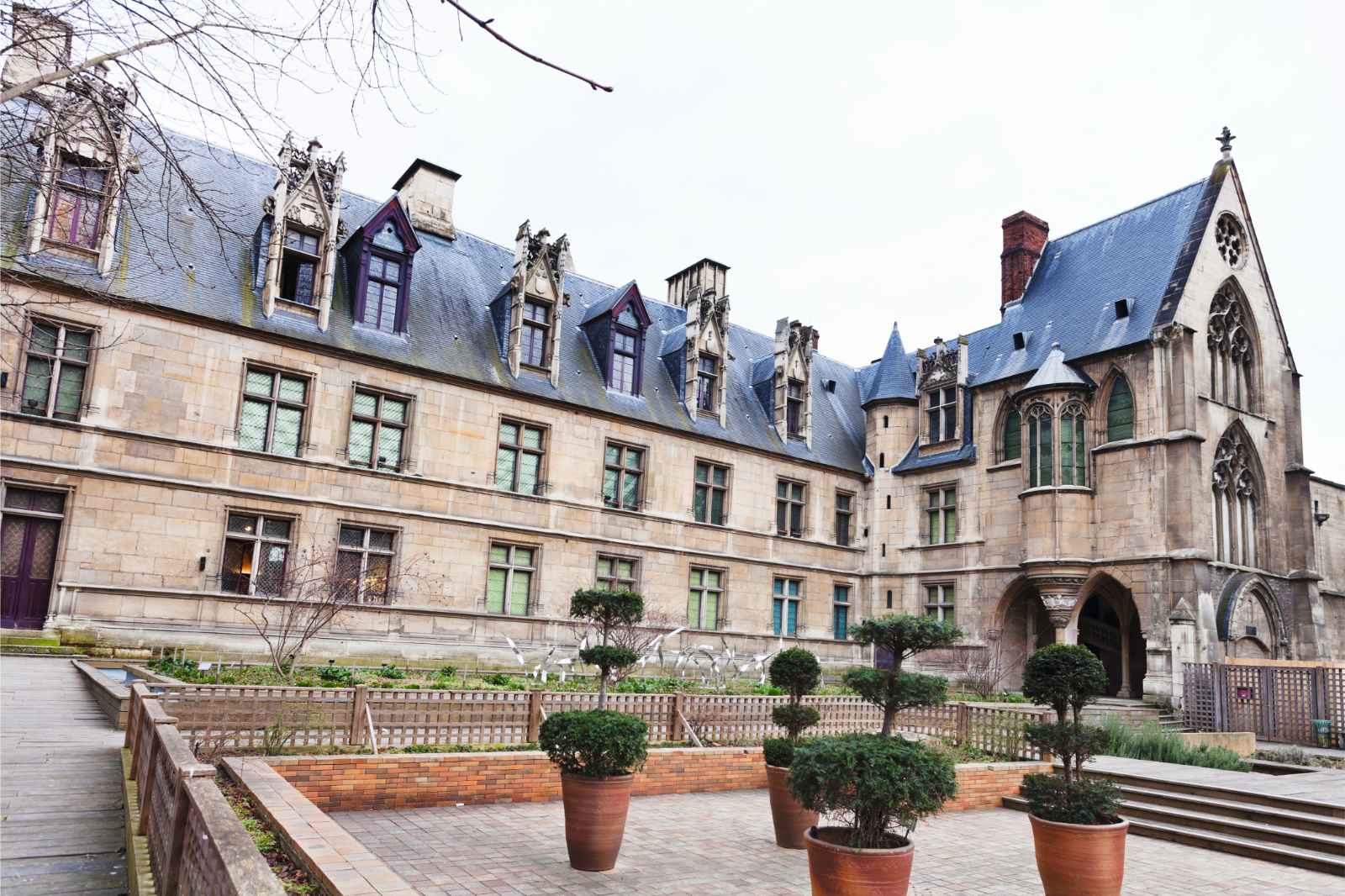 Best Museums in Paris Musee de Cluny