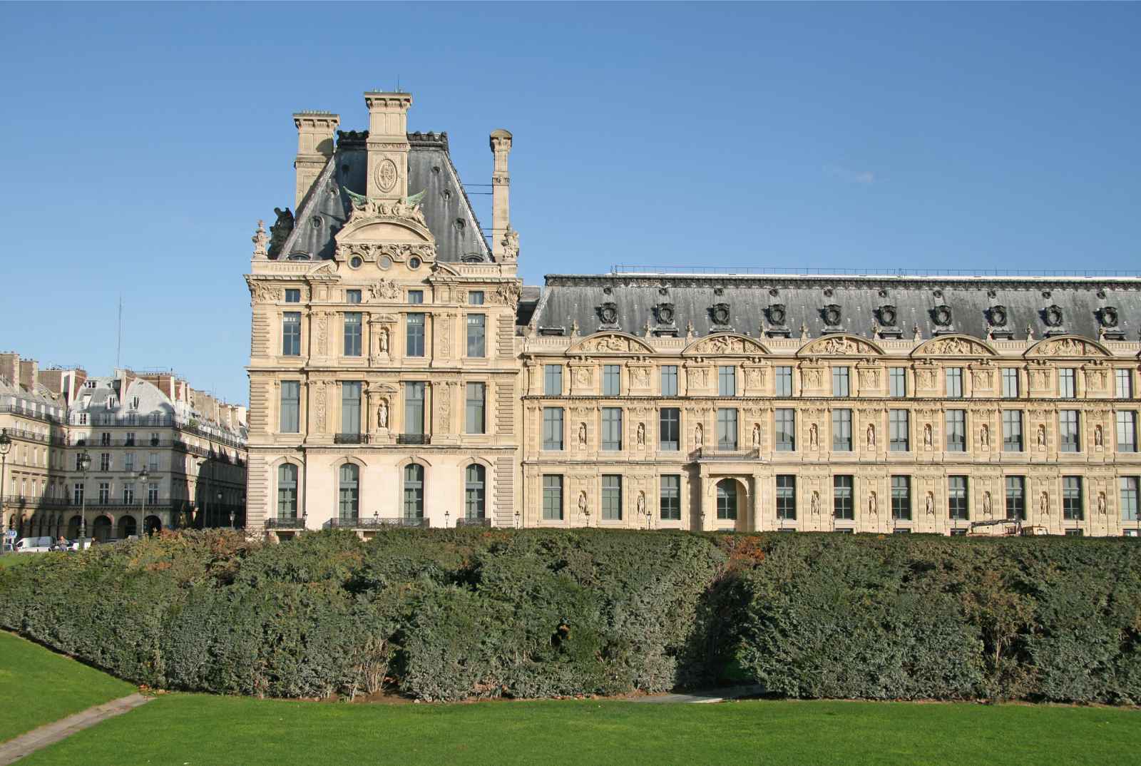 Best Museums in Paris Musee des Arts Decoratifs