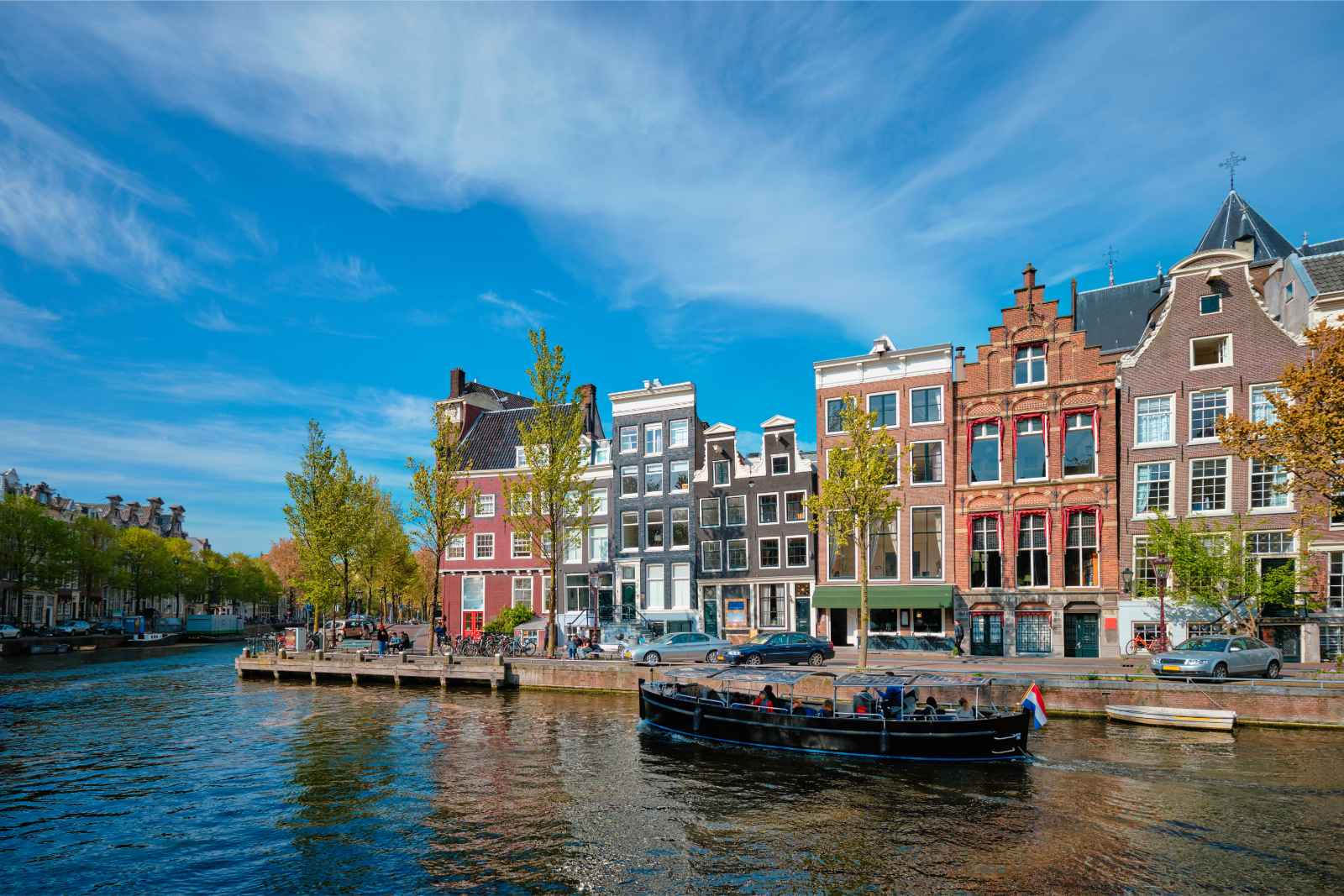 Best Things to do in Amsterdam Canal Cruise