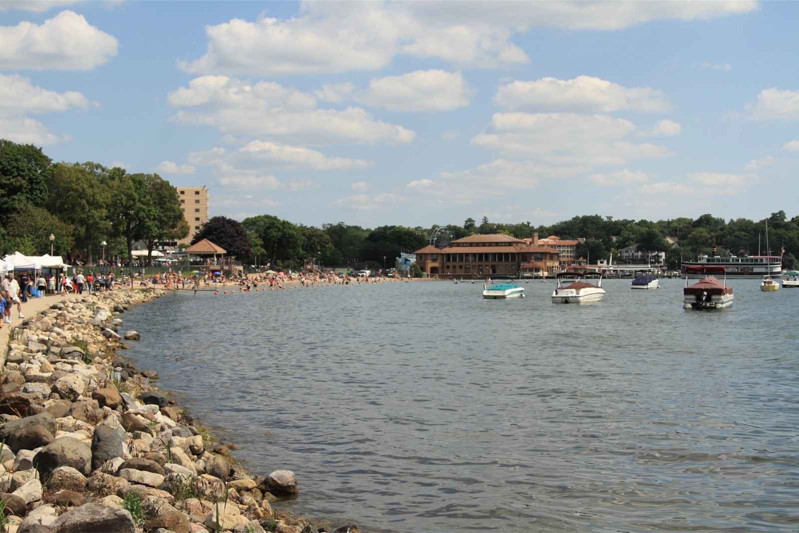 Day Trips from Chicago Lake Geneva WI