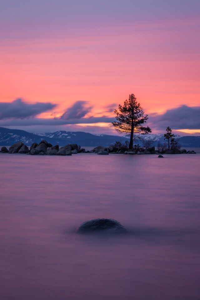 Best Romantic Getaway in The US Lake Tahoe