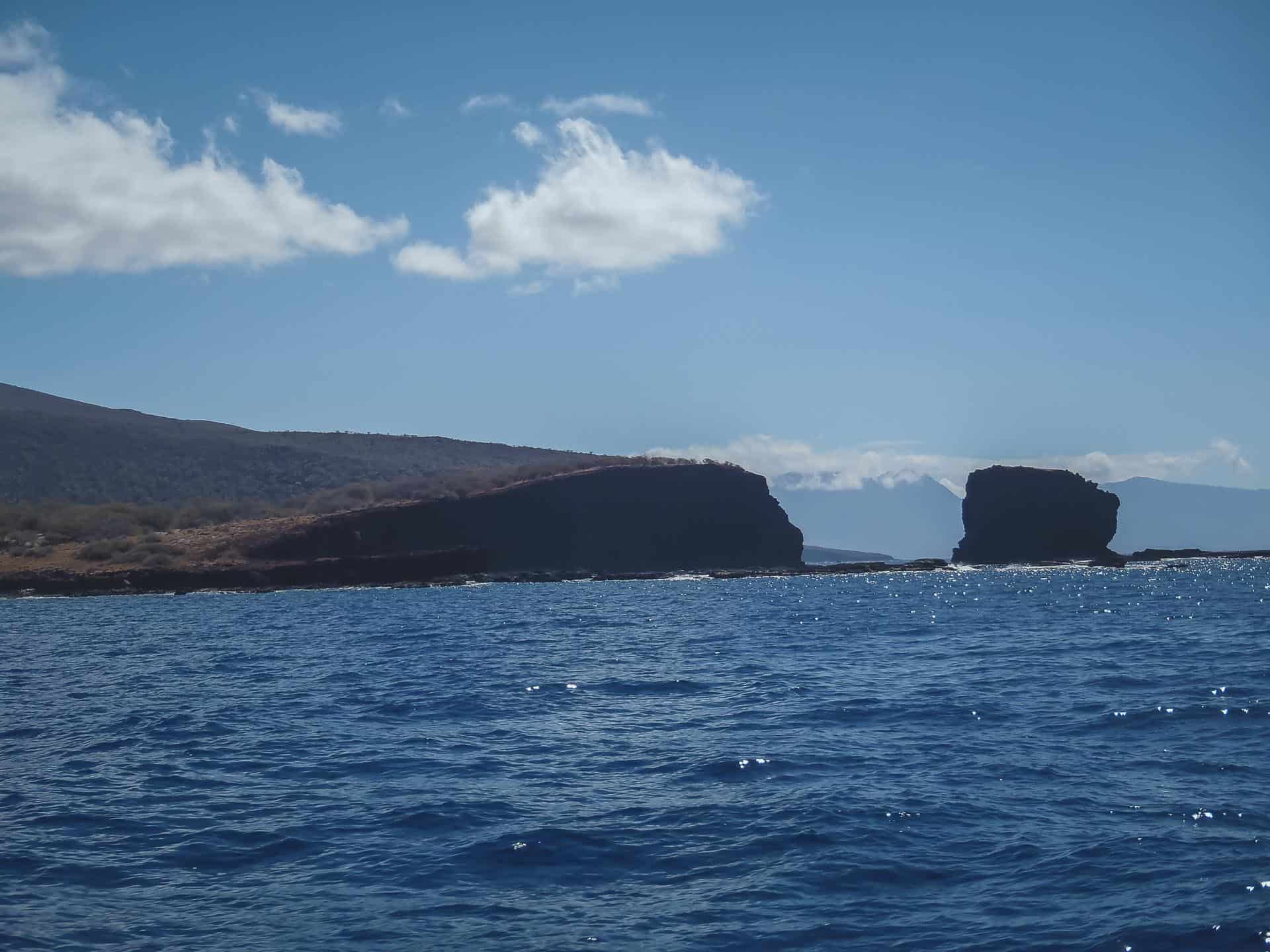 what to see in lanai - sweetheart rock