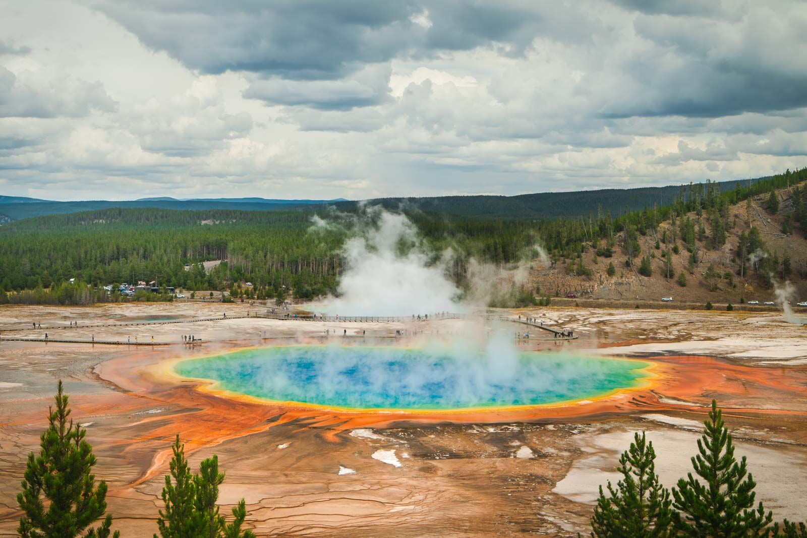 Things to do in Yellowstone National Park Grand Prismatic Overlook