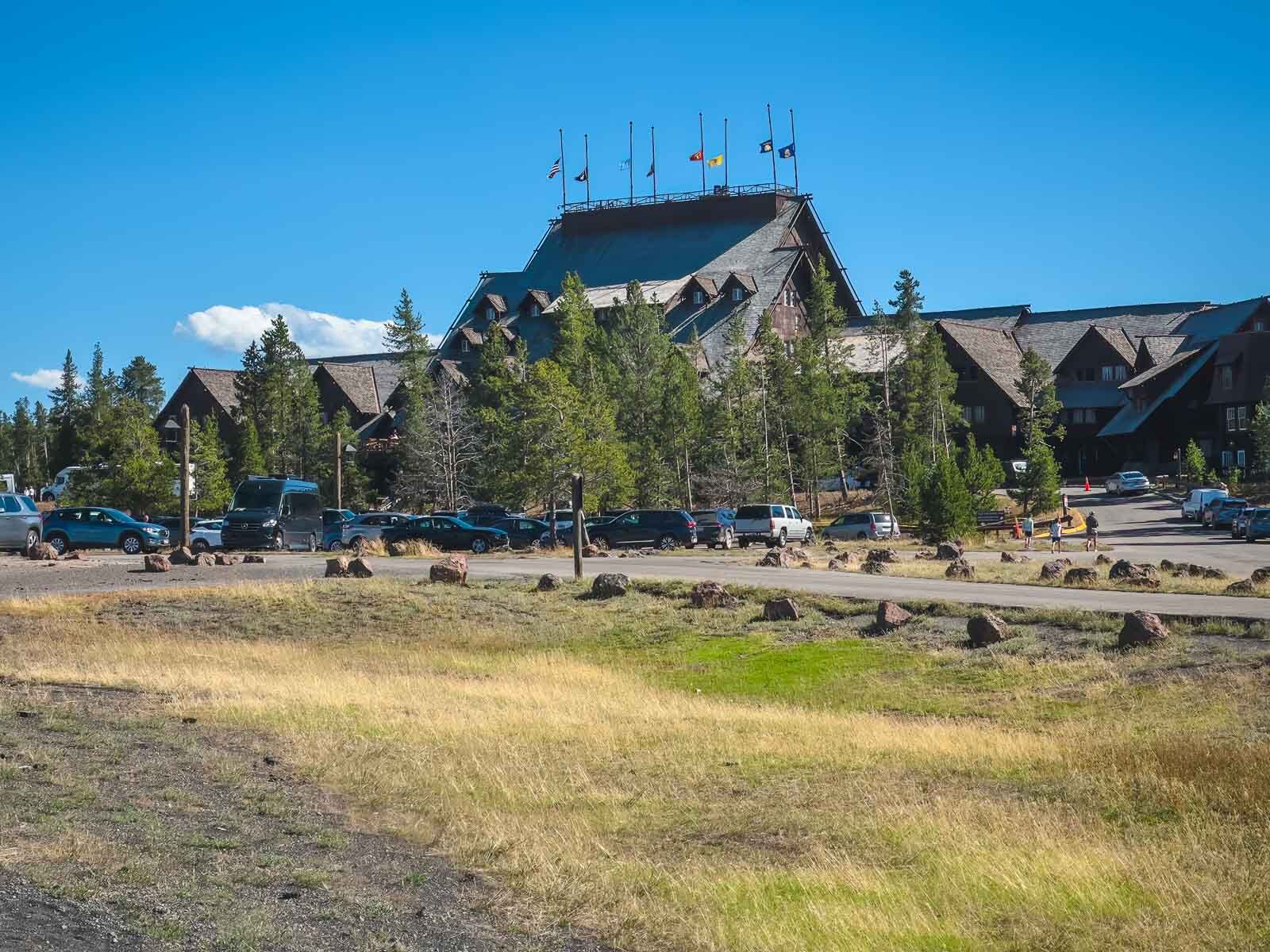 Things to do in Yellowstone National Park Old Faithful Inn
