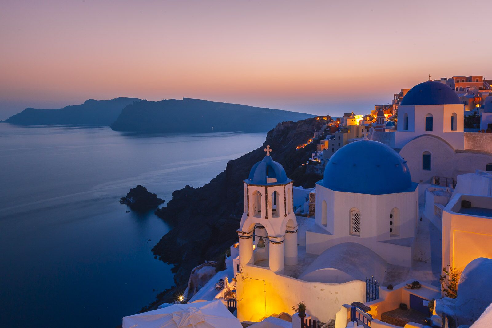 WHERE TO STAY in SANTORINI - Best Areas & Towns