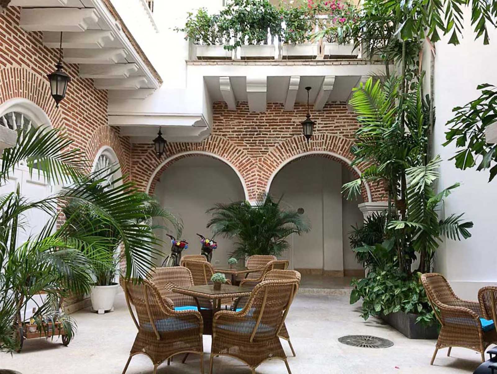 best things to do in cartagena courtyard hotel governator