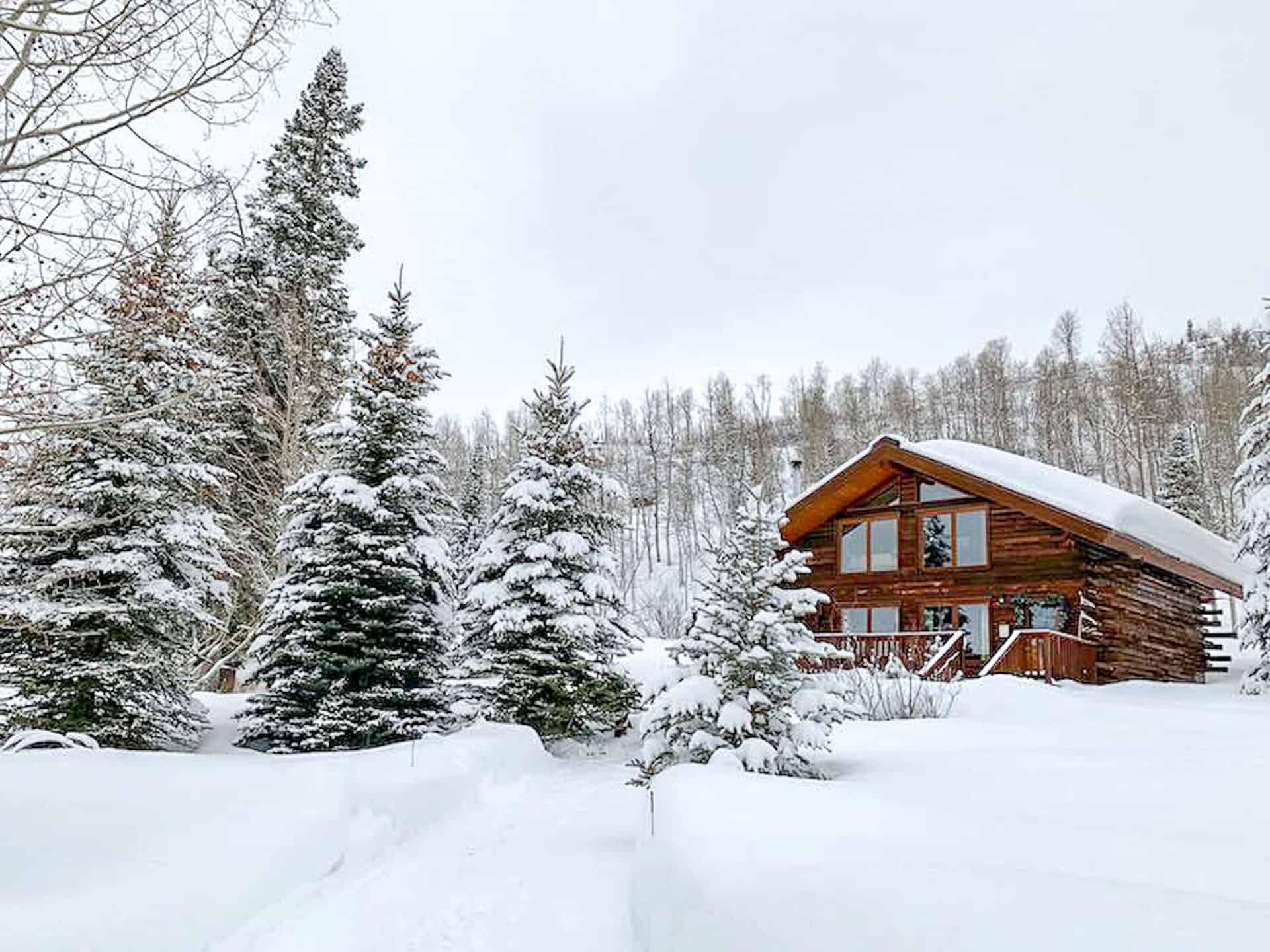 winter cabin in colorado