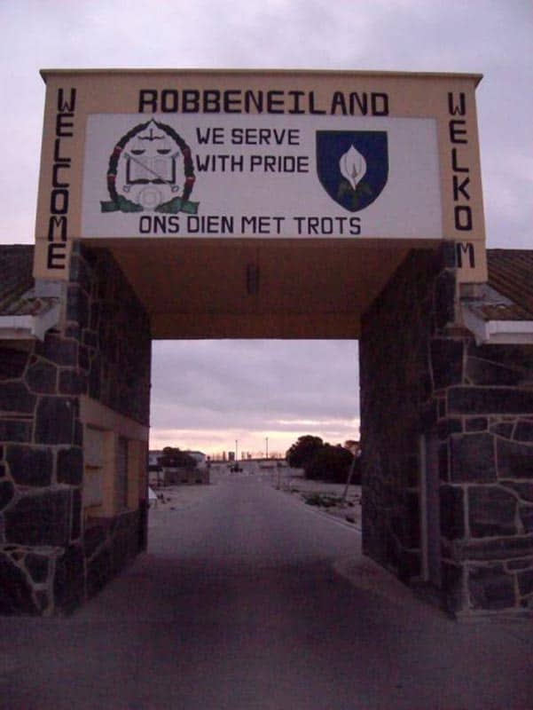 visit robben island from cape town
