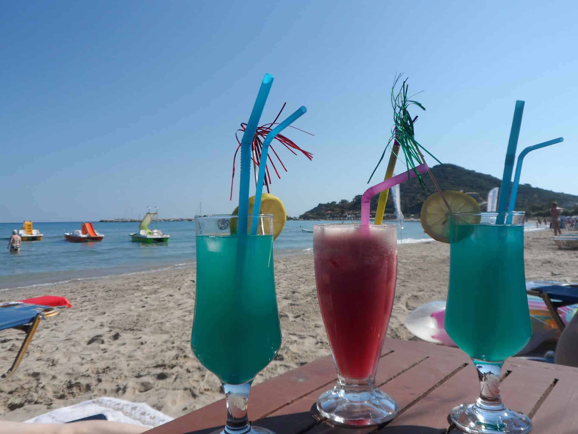 what to do in zakynthos cocktails on the beach