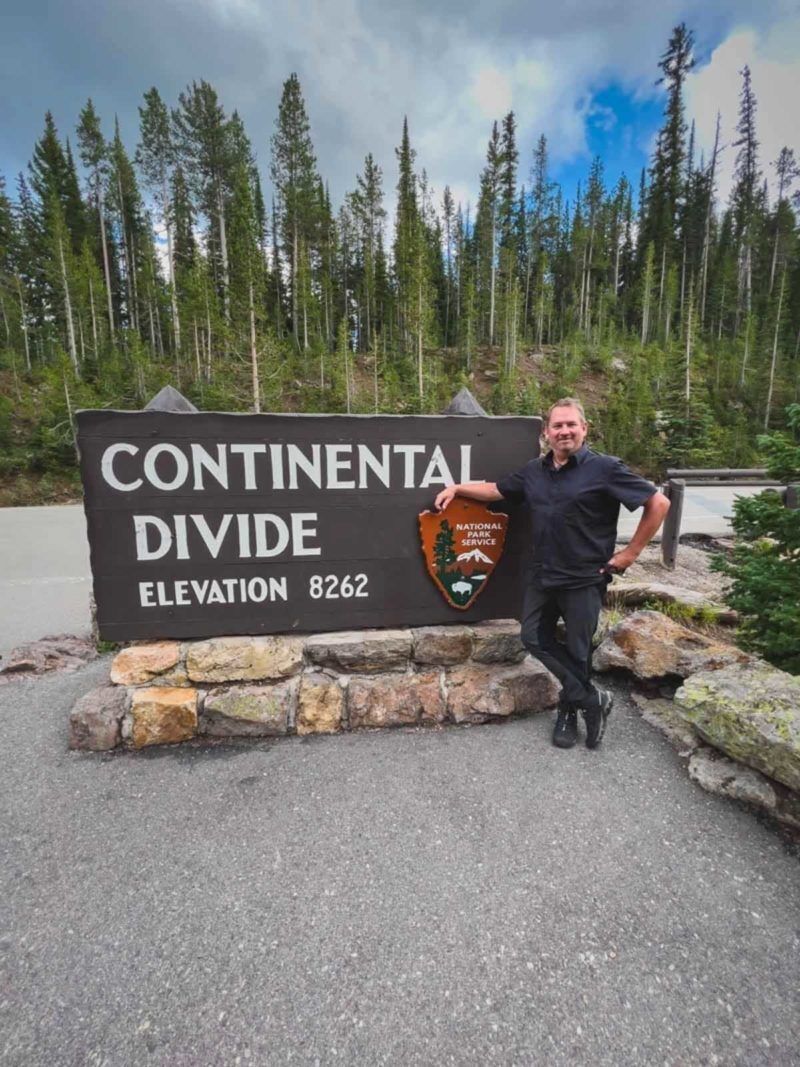 where to stay in yellowstone continental divide dave