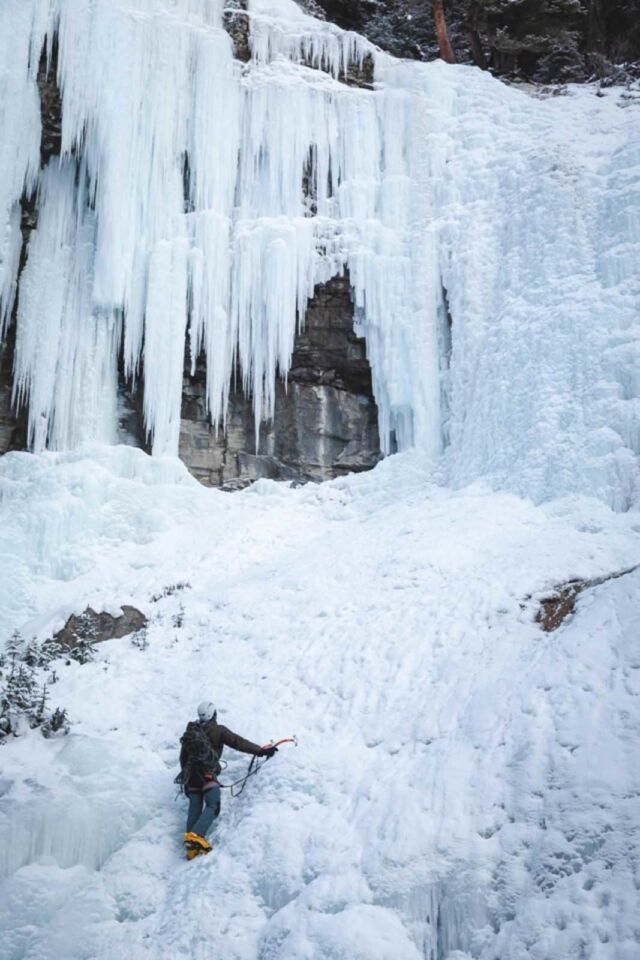 places to visit in winter in colorado ice climbing routes